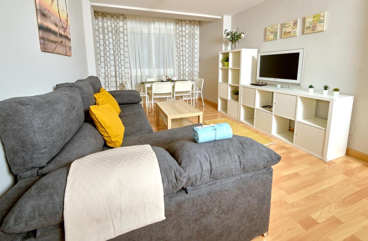 Holidays2Malaga Salitre 3 Bedroom Up To 7 People High Speed Wifi Dış mekan fotoğraf