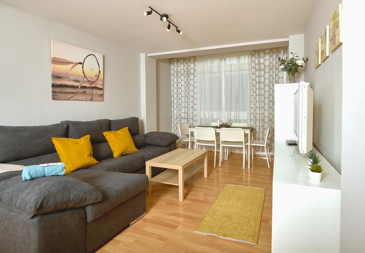 Holidays2Malaga Salitre 3 Bedroom Up To 7 People High Speed Wifi Dış mekan fotoğraf