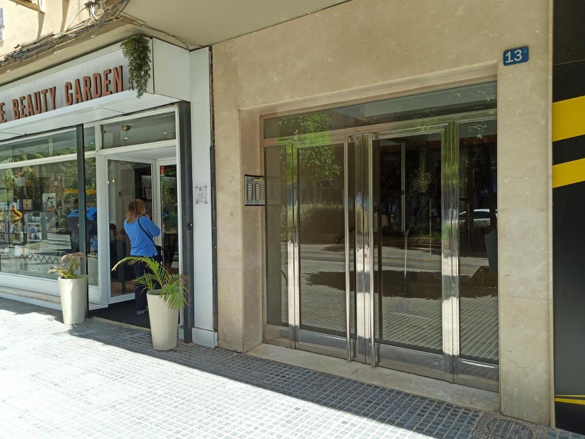 Holidays2Malaga Salitre 3 Bedroom Up To 7 People High Speed Wifi Dış mekan fotoğraf