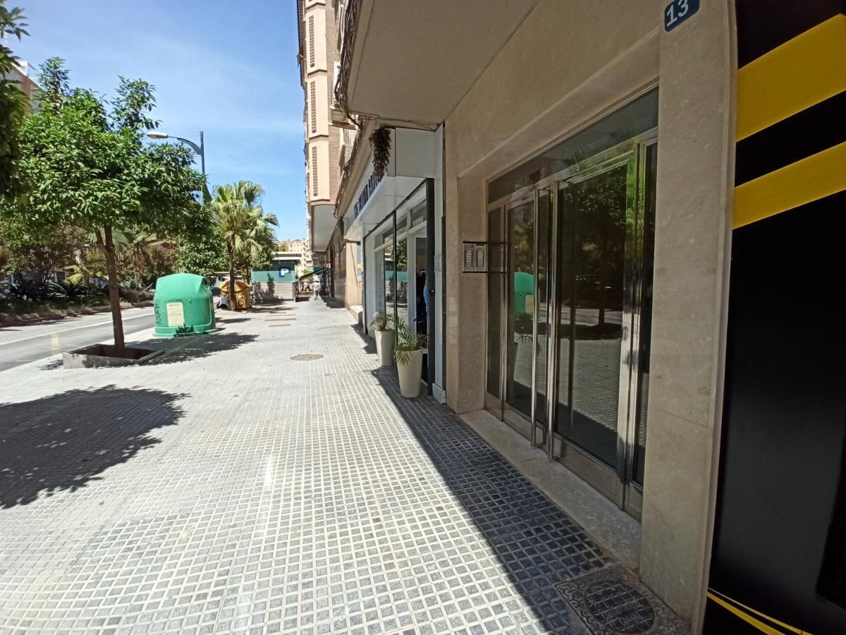 Holidays2Malaga Salitre 3 Bedroom Up To 7 People High Speed Wifi Dış mekan fotoğraf